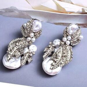 Anthropologie  vintage silver color and Pearl Leaf Earrings